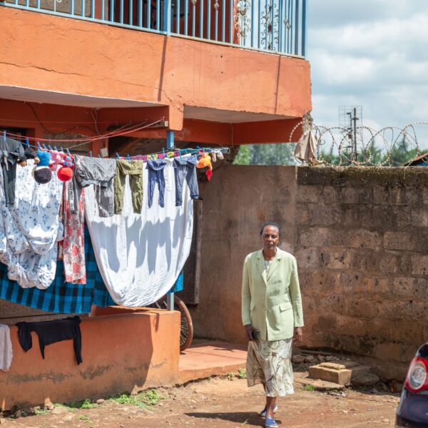 DSC_2180 (1) DSC_2180 (1)